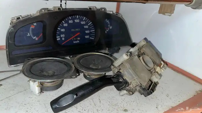 قطع هايلكس من 1998-2005 5