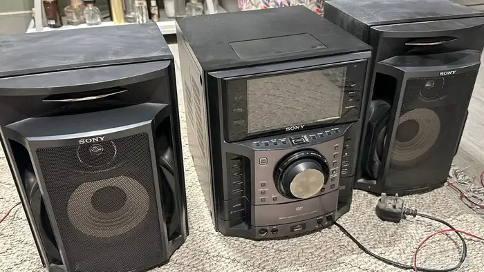 إلكترونيات للبيع 0