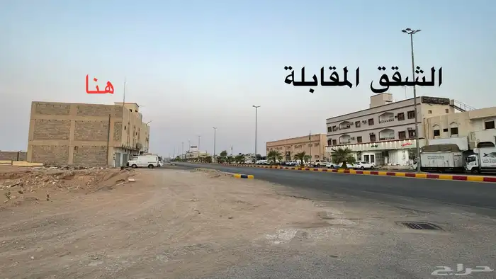 فرصة لاتفوتك عمارة تجارية فيها خمس محلات على الشارع العام 5
