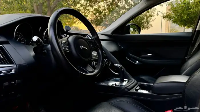 جاكوار E-pace 2019 فل كامل 8