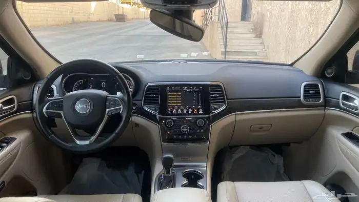 جيب شيروكي لميتدا 2021 17
