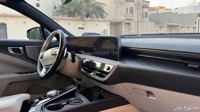 للبيع K8 اقل بدرجه عن الفل 2023 بدي وكاله 17