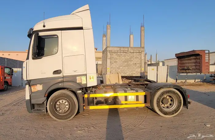 مرسديس موديل 2016 mp4 ع السوم الممشى 727 الف كيلوا 0