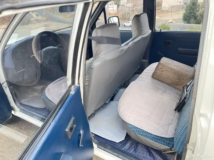 هايلوكس GL موديل 1992 قمة في النظافة. 16