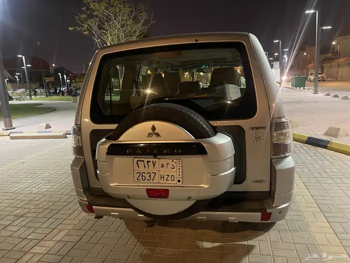pajero full option 2012 original paint 3