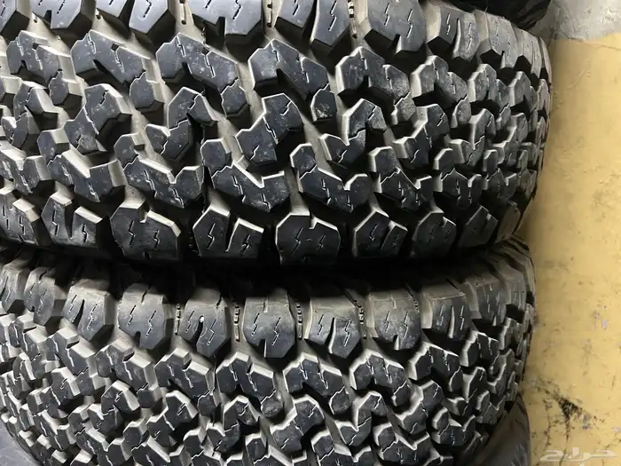 كفرات. نص حجري مقاس 235 75 15 6