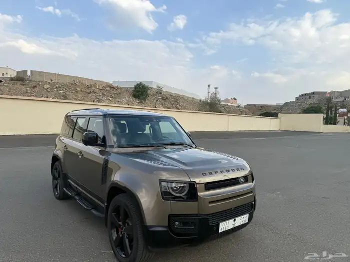 لاند روفر ديفندر 2020 فل كامل وعلا ضمان الناغي 110 HSE V6 5