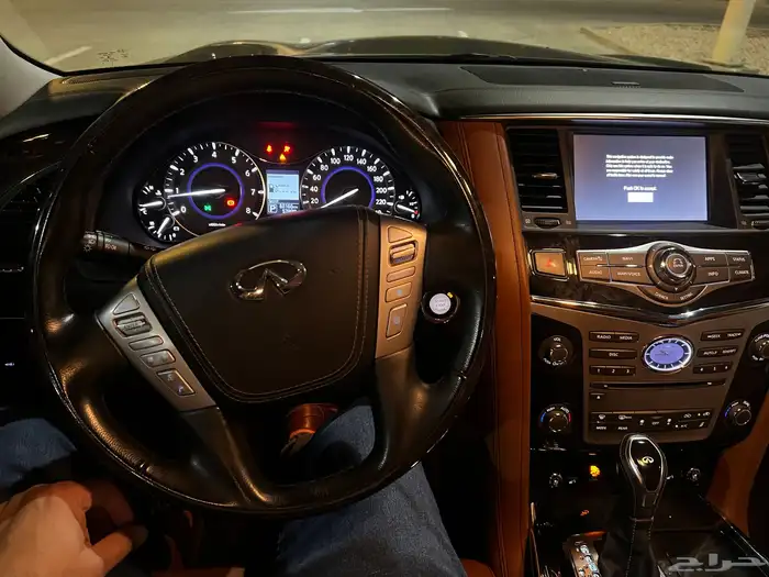 INFINITI QX80 Expat Owned 2020 model for sale 5