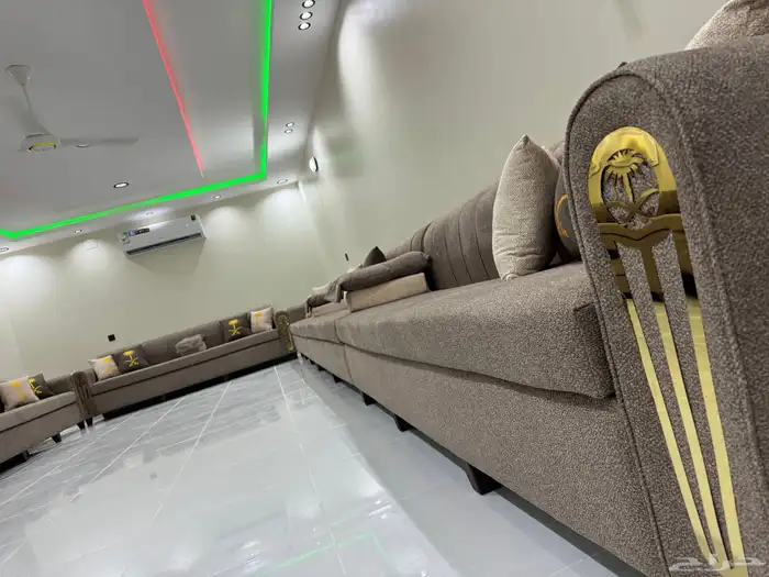 عروض اليوم الوطني 95 9