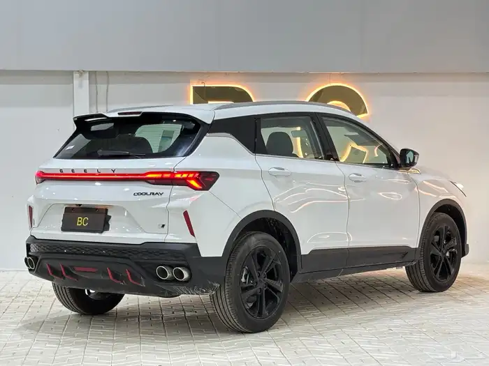 جيلي كولراي موديل 2025 نص فل GK عرض اليوم الوطني 18