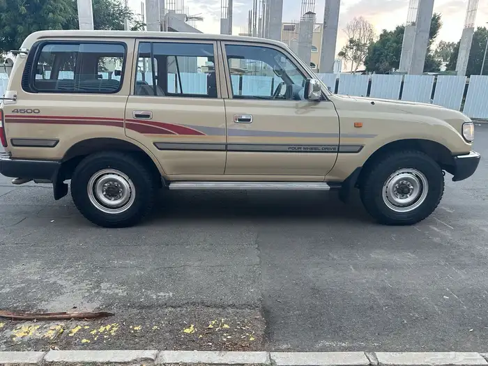 تويوتا جيب صالون 94 نااادر جدا 3