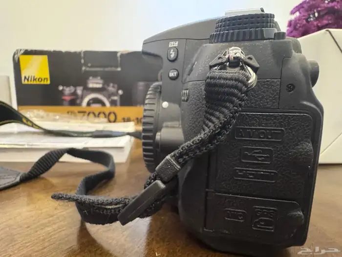 كاميرا نيكون Nicon D7000 بحالة ممتازة للبيع 3
