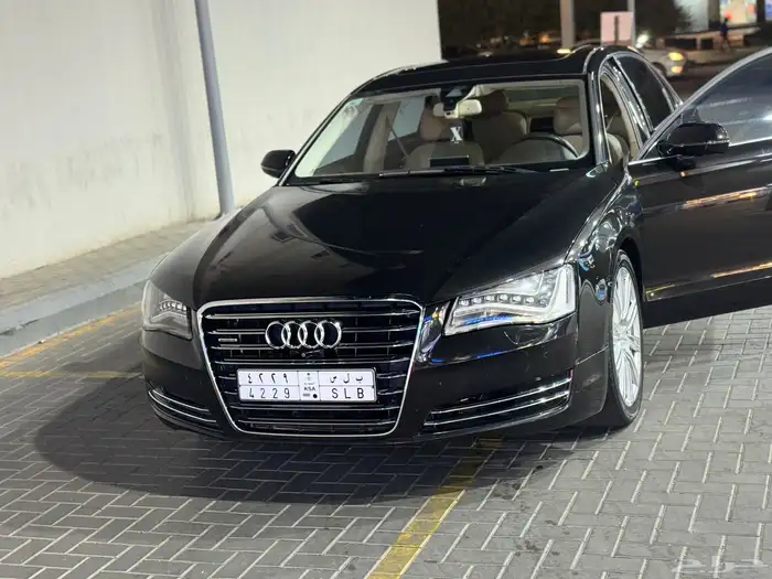 اودي A8 2012 8