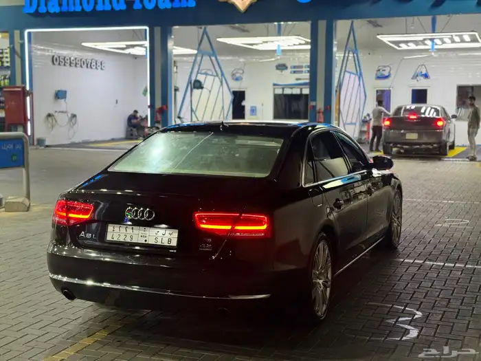 اودي A8 2012 2