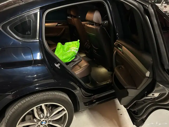 مخزن BMW X4 2016 6 cylinder 9