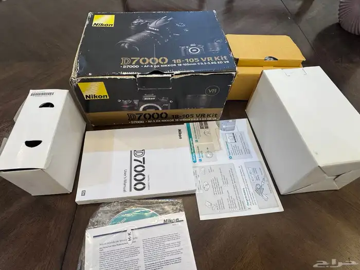 كاميرا نيكون Nicon D7000 بحالة ممتازة للبيع 0