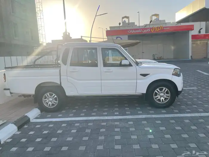 2 سياره بيك اب مهاندرا 2022 ديزل اوتماتيك للبيع 3