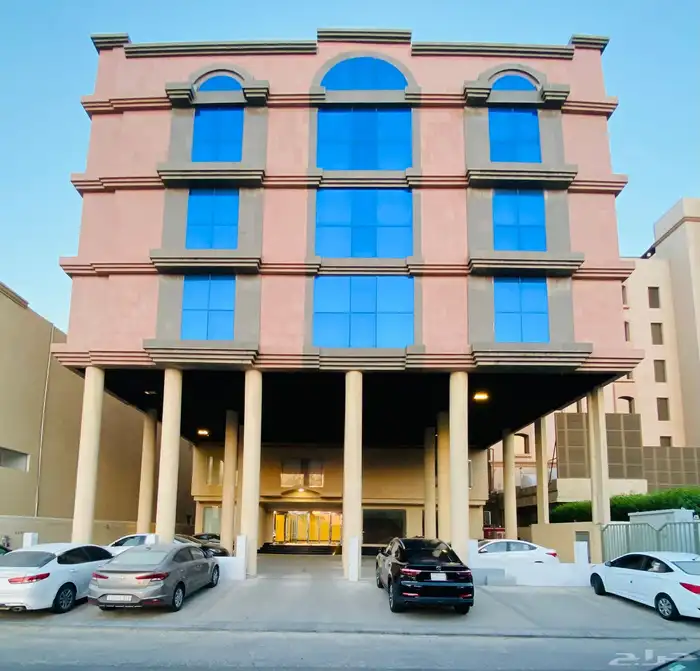 شقة مفروشة فاخره للايجار الدمام على الكورنيش 0