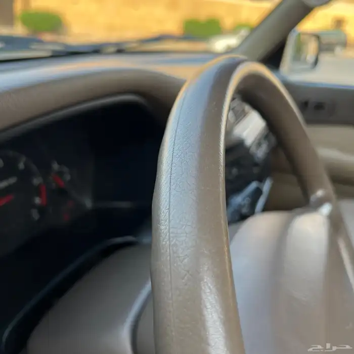 نيسان باترول سفاري 2000 مخزن مالك واحد شخصي لون ((عشبي)) . 34