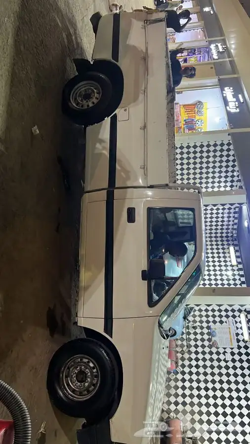 ايسيزوا بيك أب 1