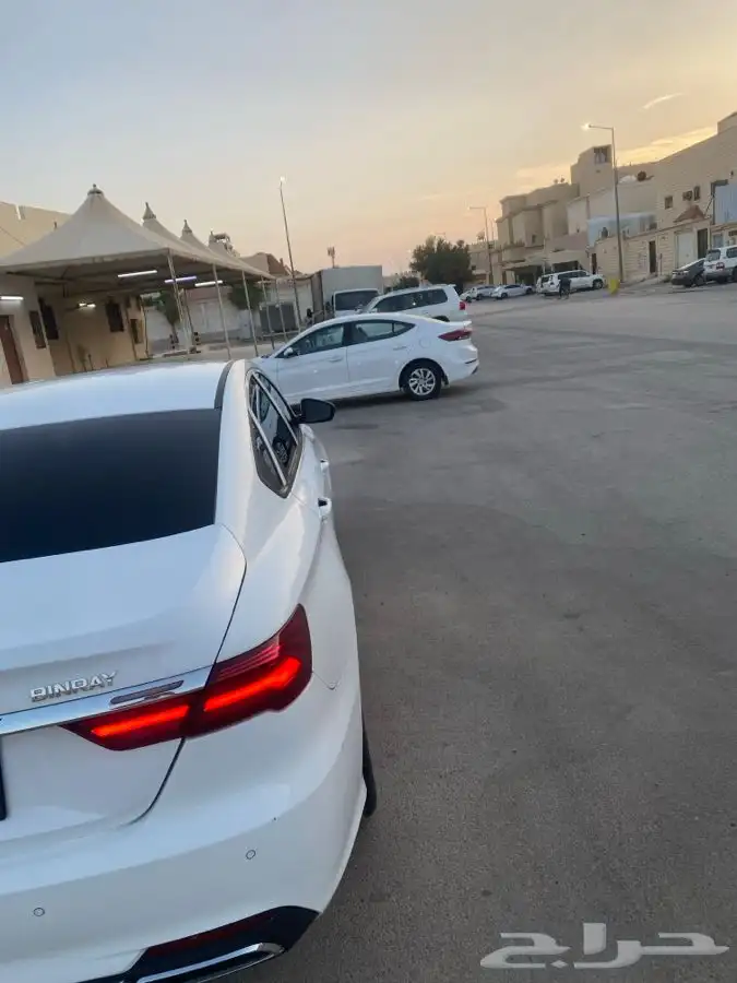 جلي 2022 للبيع النوع بنراي فل كامل 9