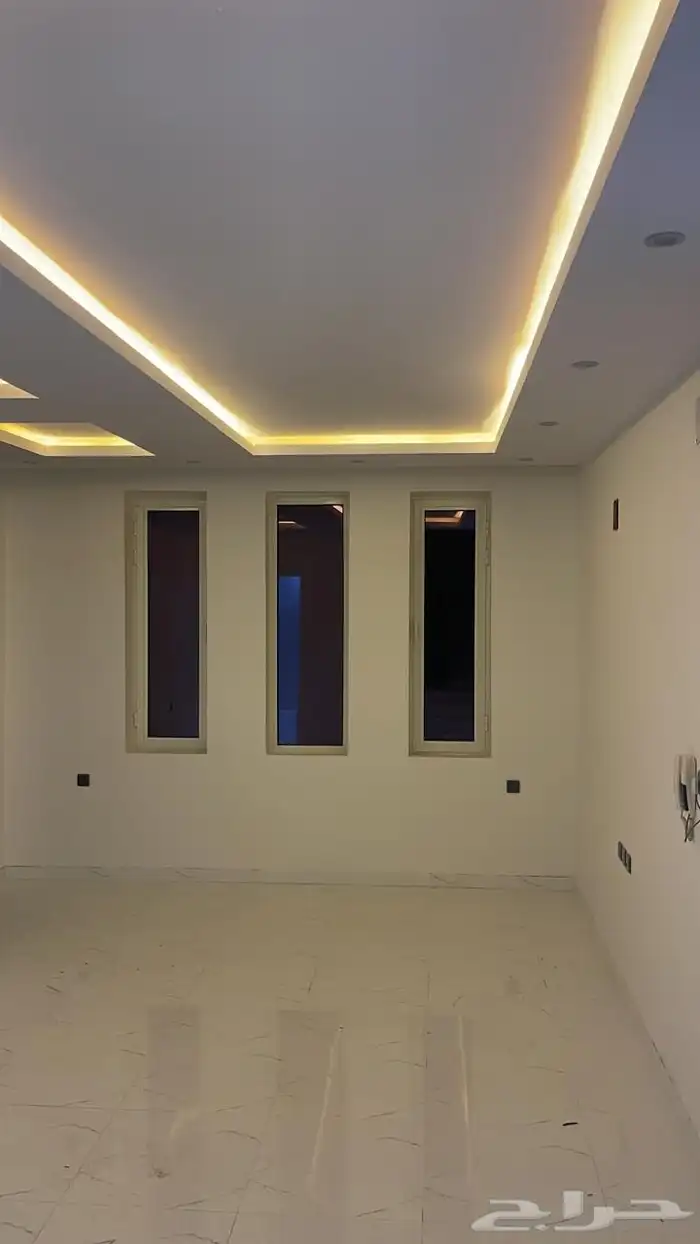 فيلا للإيجار حي مشرفه الدانه 22