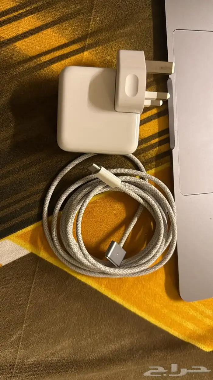 ماك بوك اير M2 7