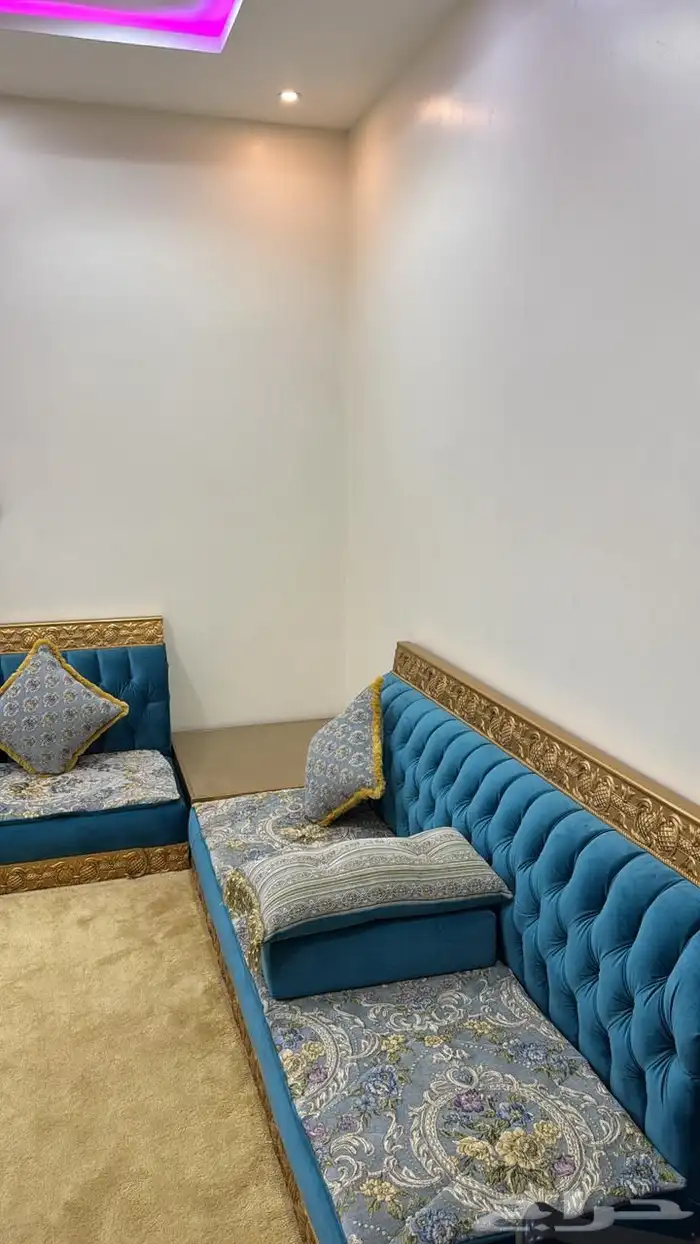 كنب للبيع 1