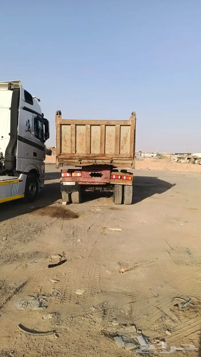 للبيع عدد 2 صندوق قلاب صاج وبرك 6