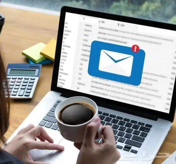 لكل عاطل عن العمل حتى لو موظف 2