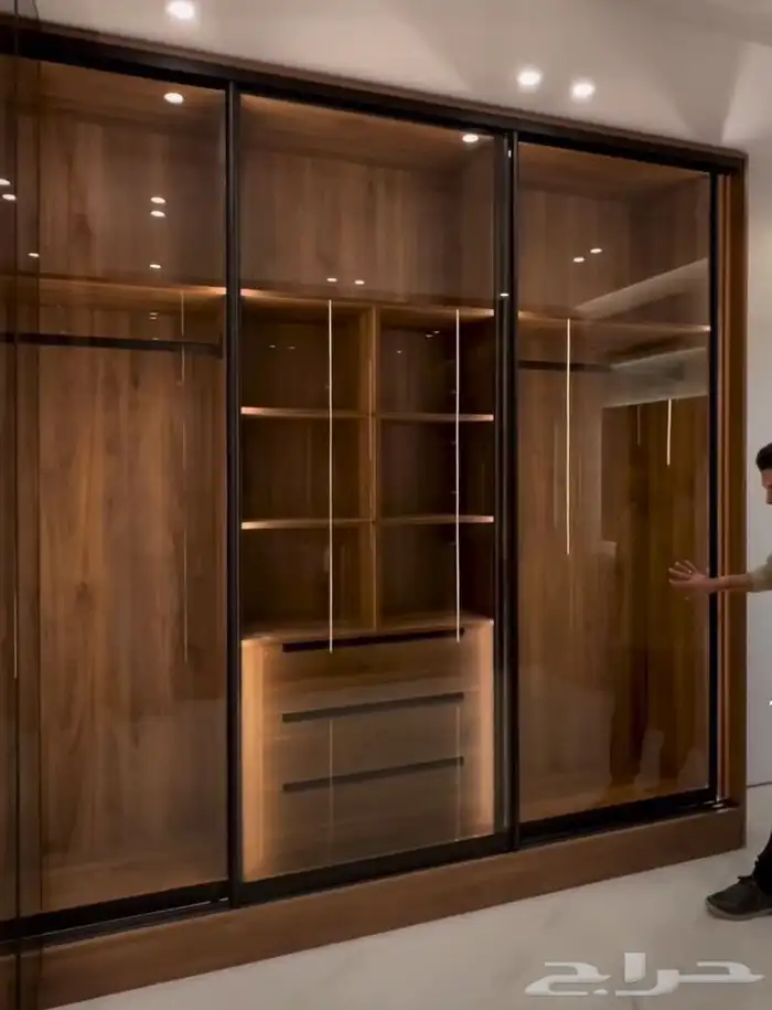 غرفة النوم ع حسب تفصيل وطلب وفي مكتب شاشه ع حسب تفاصيل 6