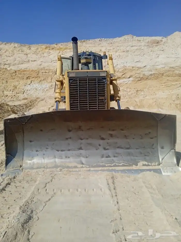 بلدوزر للإيجار 2