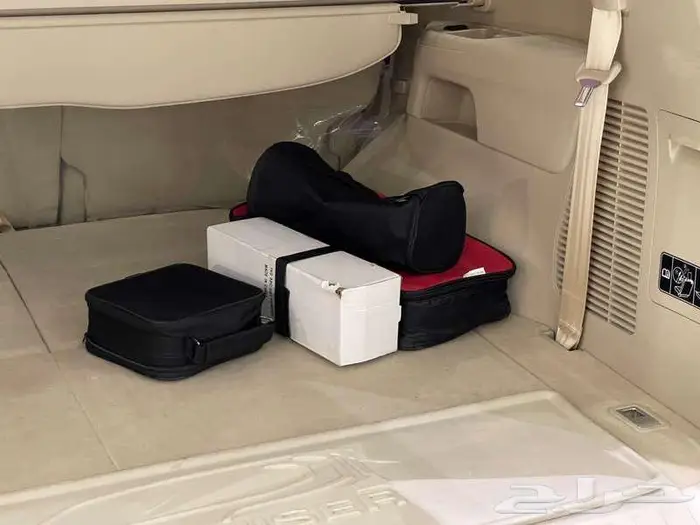 تويوتا - لاندكروزر جي اكس ار - 2024 GXR 4 عبداللطيف جميل 36