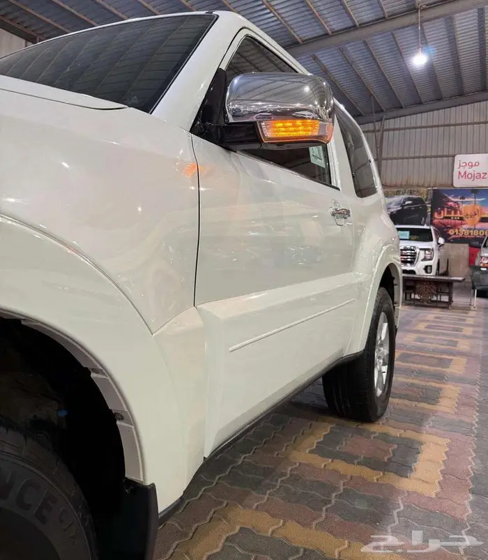 للبيع باجيرو 2020 بابين V6 3.8 سعودي 3