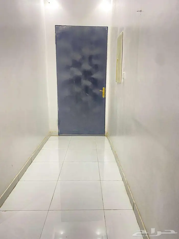 فلة راقية للإيجار   حي الرمال الذهبي ب 85 الف 3