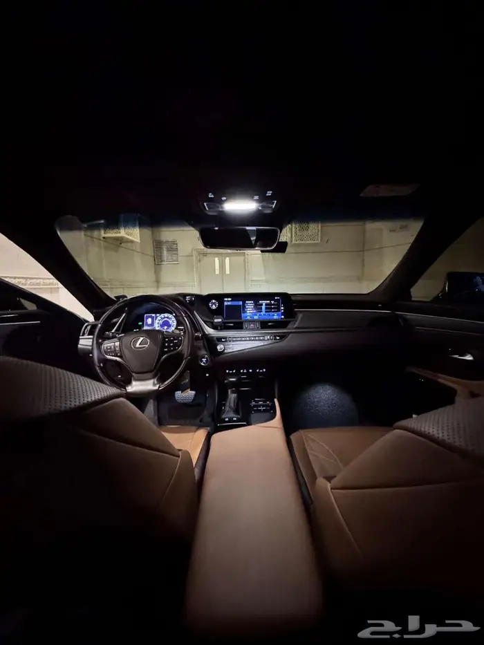 لكزس ES 300H 2021 هايبرد فل كامل LEXUS ES300H 2021 FULL 6