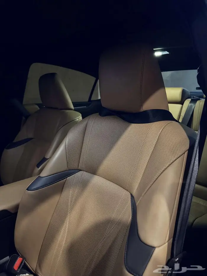 لكزس ES 300H 2021 هايبرد فل كامل LEXUS ES300H 2021 FULL 9