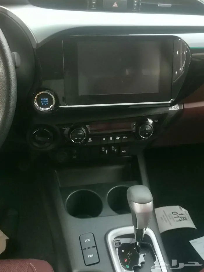 هايلكس S-GLX غمارتين ديزل 2400CC قير اتوماتيك 2025 سعودي 17