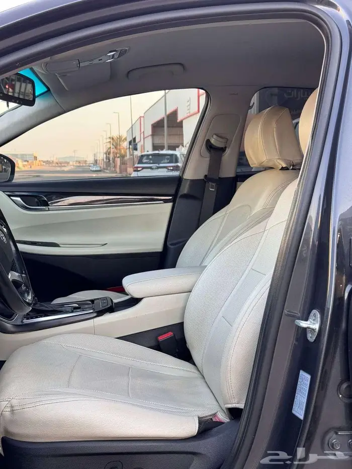 هونداي ازيرا 2018 ديزل 9