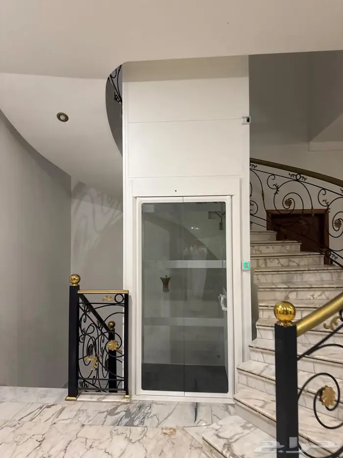 مصاعد للبيع 0