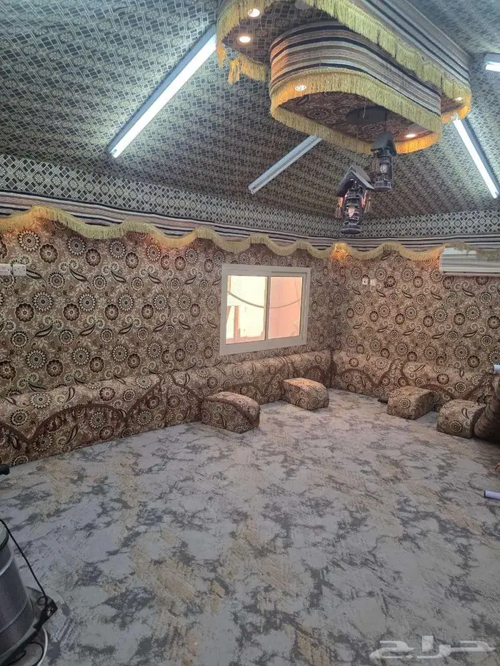 للبيع اثاث وخيمه متكاملة 0