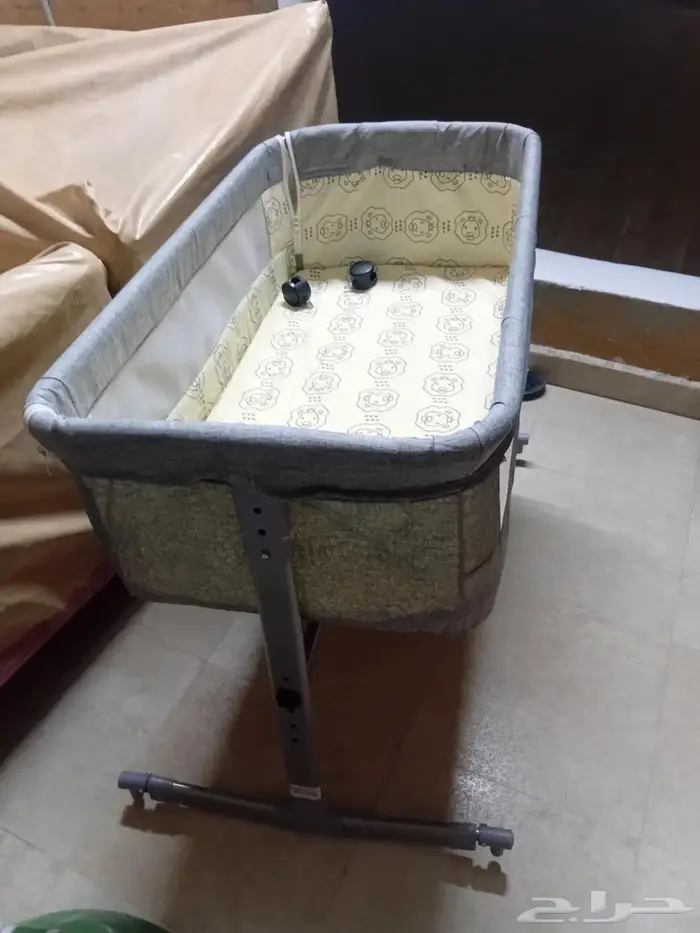 سرير اطفال   مشايه 0