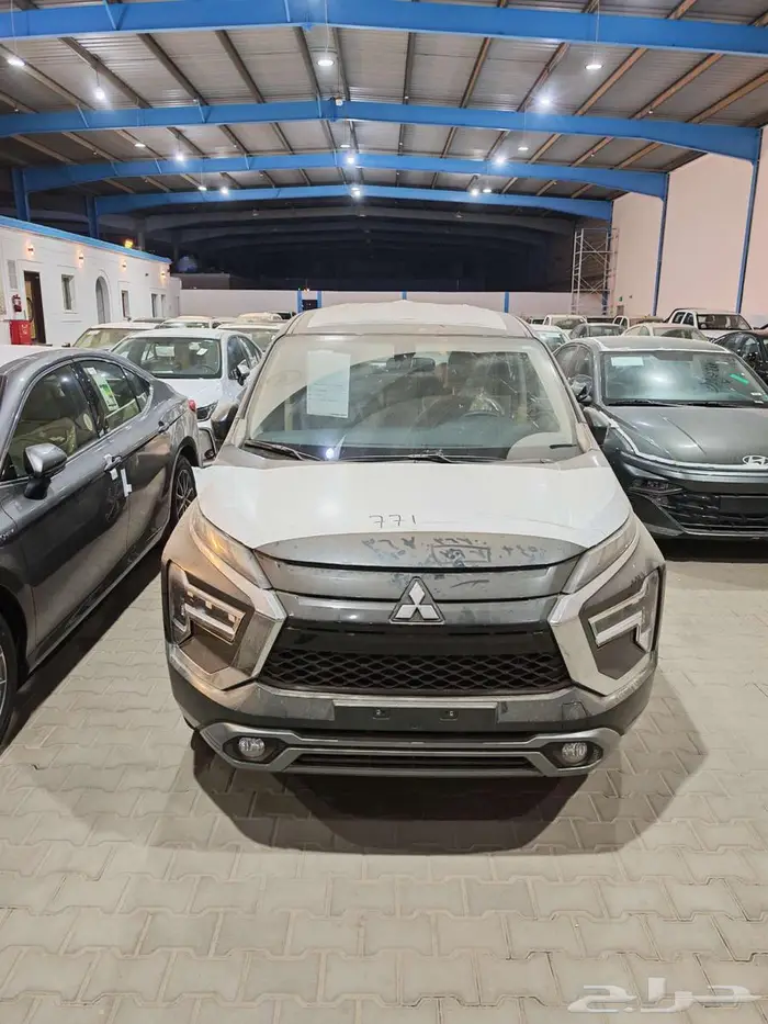 متسوبيشي اكسباندر 2025 للبيع كاش او تقسيط برواتب تبدأ م 3500 0