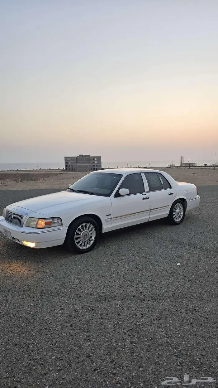 للبيع فورد جراند ماركيز 1