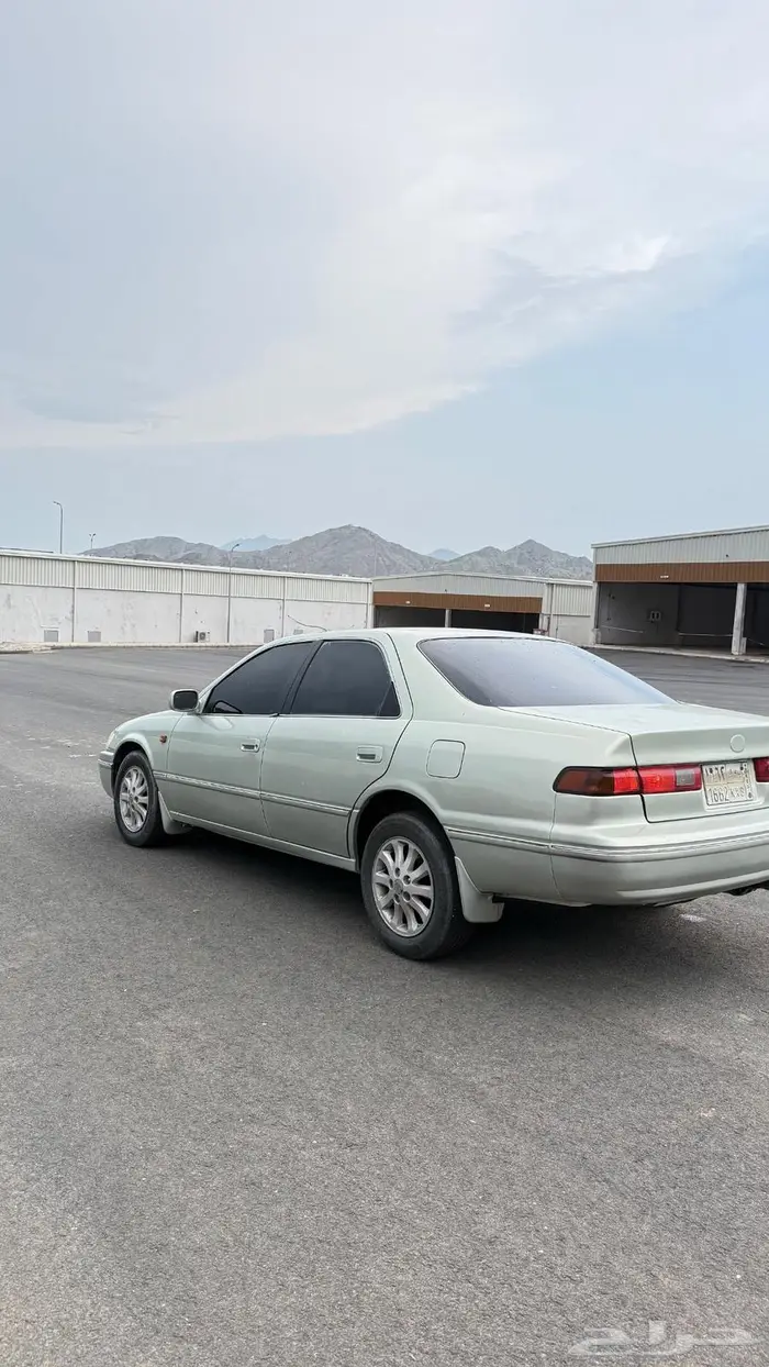 كامري 2000 2