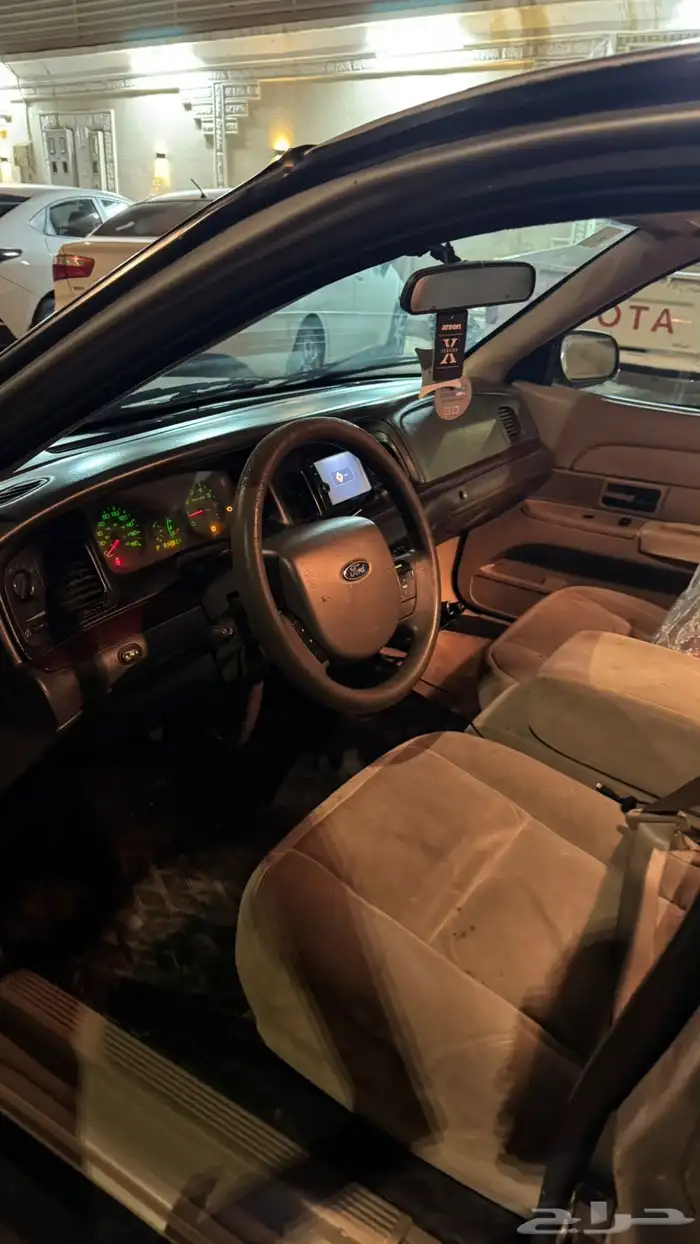 فورد فكتوريا 2011 سعودي 5
