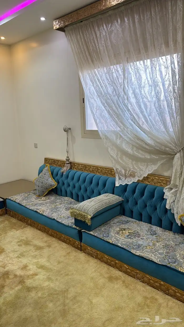 كنب للبيع 0