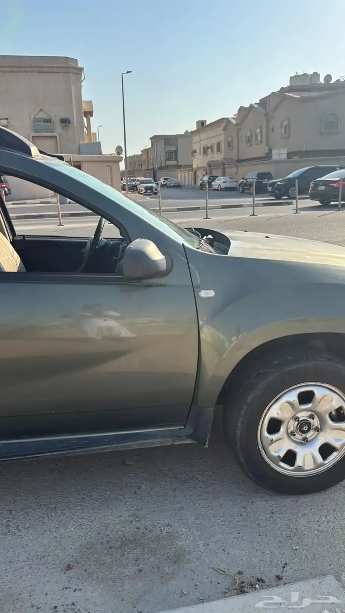 رينو داستر موديل 2015 بدي وكاله كامل 18