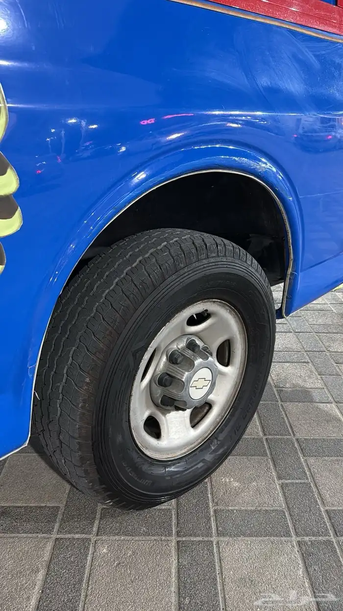 جمس سافانا مجهزة سيارة ايسكريم 3