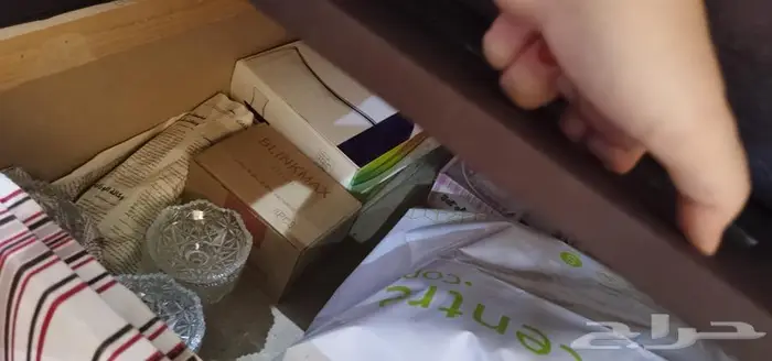 مجاس بحاله ممتازه للبيع مع السجاده والستاره 6